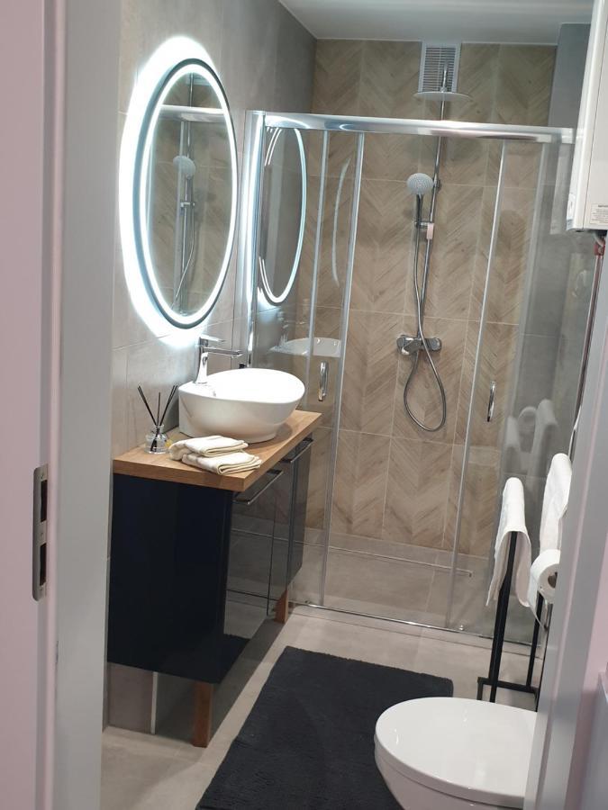 Modern Apartment Opole Bagian luar foto
